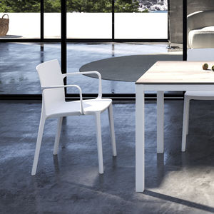 sedia contemporanea 1