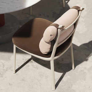 sedia contemporanea