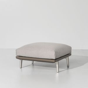pouf moderno
