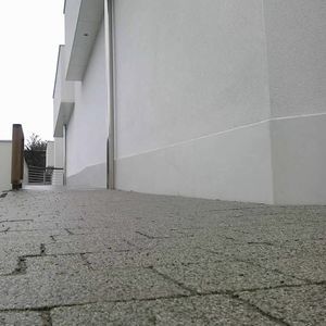 battiscopa bianco