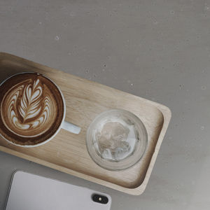 piano di lavoro in Solid Surface