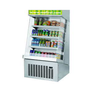 vetrina refrigerata con scaffali