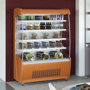 vetrina refrigerata con scaffali