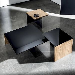 tavolino basso contemporaneo 1