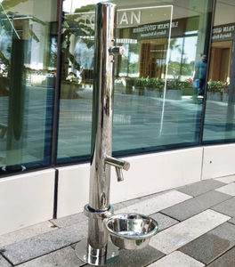 fontana pubblica