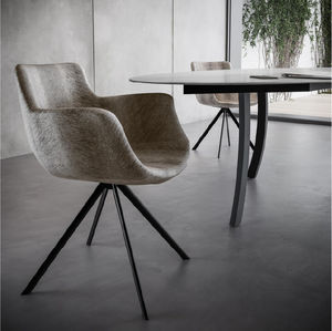 sedia contemporanea