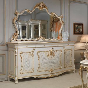 credenza in stile Luigi XV