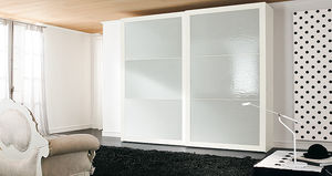 armadio contemporaneo 1