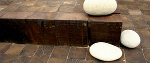 pavimentazione in legno / per pedoni / in materiale riciclato