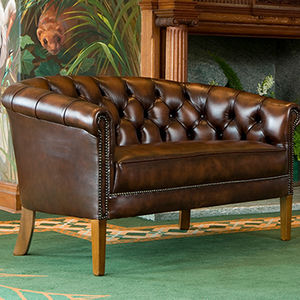 divano chesterfield 1