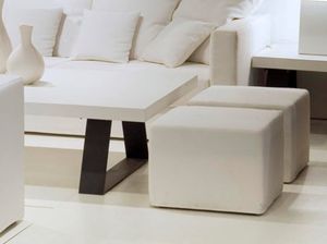 pouf moderno