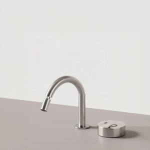 miscelatore doppio comando per lavabo 1