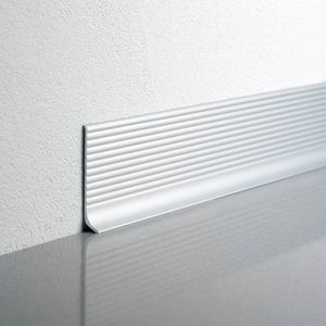 battiscopa in alluminio anodizzato