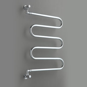 scaldasalviette verticale 1