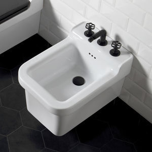 bidet sospeso