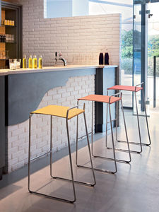 sgabello da bar contemporaneo