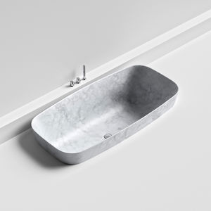 vasca da bagno in pietra