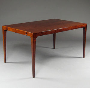 tavolo da pranzo design scandinavo 1