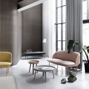 lampada da terra / design scandinavo / in quercia naturale / in plastica