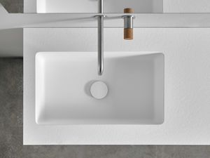 piano lavabo in resina 1