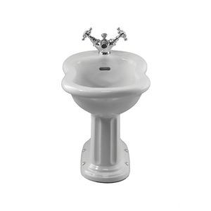 bidet in porcellana