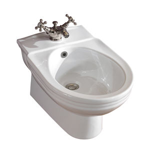 bidet sospeso / in porcellana