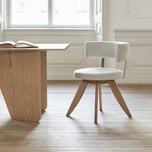 sedia contemporanea