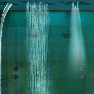 soffione doccia da incasso a soffitto