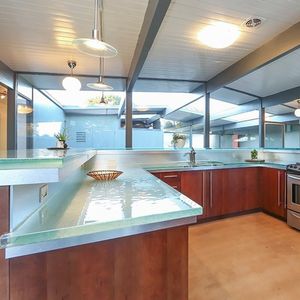 piano di lavoro in vetro