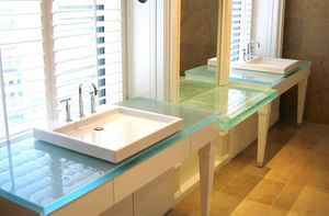 piano lavabo in vetro 1