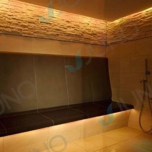 bagno di vapore con doccia integrata 1