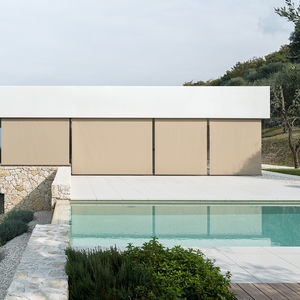 tenda avvolgibile a rullo con cassonetto