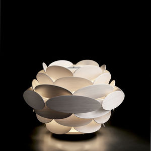 lampada da pavimento