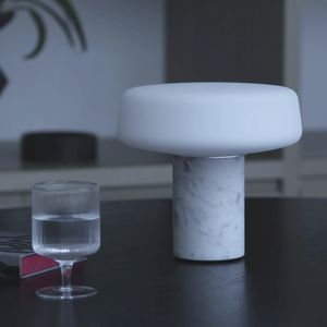 lampada da tavolo