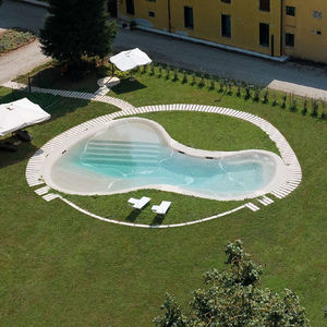 piscina da esterno 1