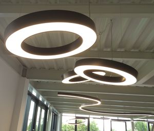 luce a sospensione / LED / tonda / in alluminio