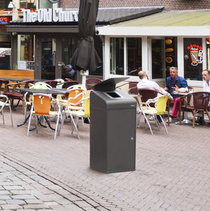 portarifiuti pubblico