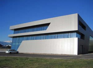 rivestimento di facciata in pannelli