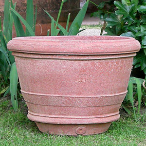 vaso da giardino in terracotta