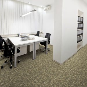 moquette a quadrotte