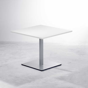 tavolo d'appoggio contemporaneo