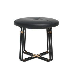 sgabello contemporaneo