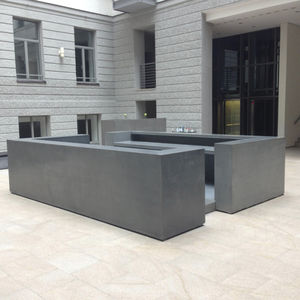 banco reception in calcestruzzo