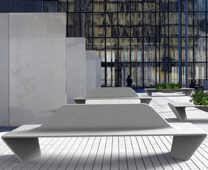 panca per spazi pubblici design organico