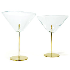 bicchiere da vino / in bronzo / in vetro soffiato / per uso domestico