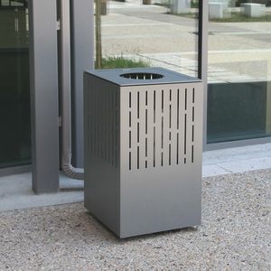 portarifiuti pubblico