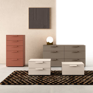 cassettone con cassetti 1