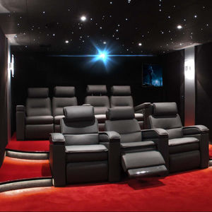 sala di home cinema privata