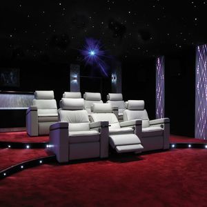sala di home cinema privata
