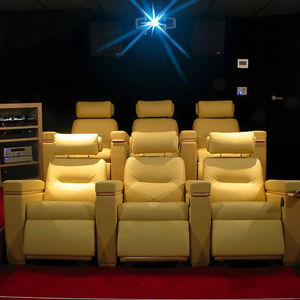 sala di home cinema privata 1